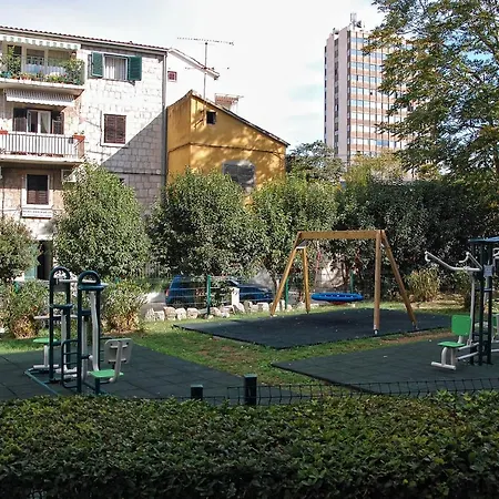 Apartament Sretna